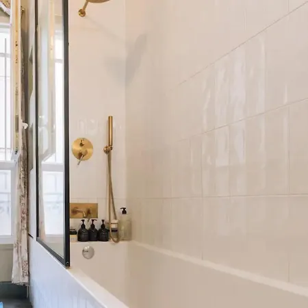 Charming 3bd Apart In The Heart Of * Paris