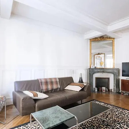 Charming 3bd Apart In The Heart Of * Paris