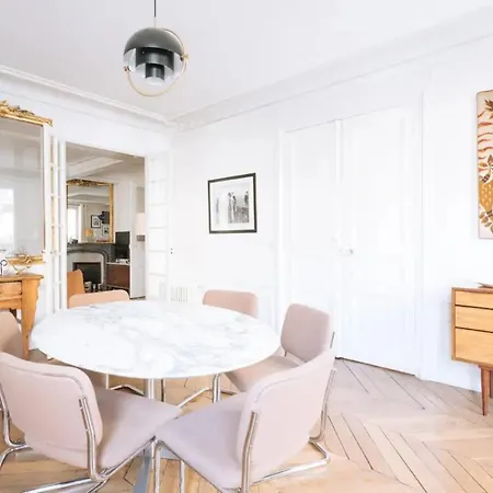 Apartment Charming 3bd Apart In The Heart Of *